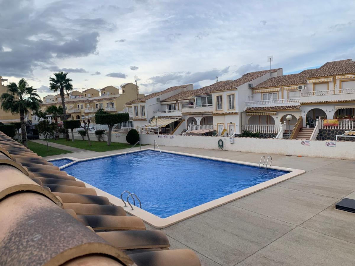 Adosado Tranquilo Con Piscina Y Vistas Al Mar Apartment Puerto Marino Ngoại thất bức ảnh