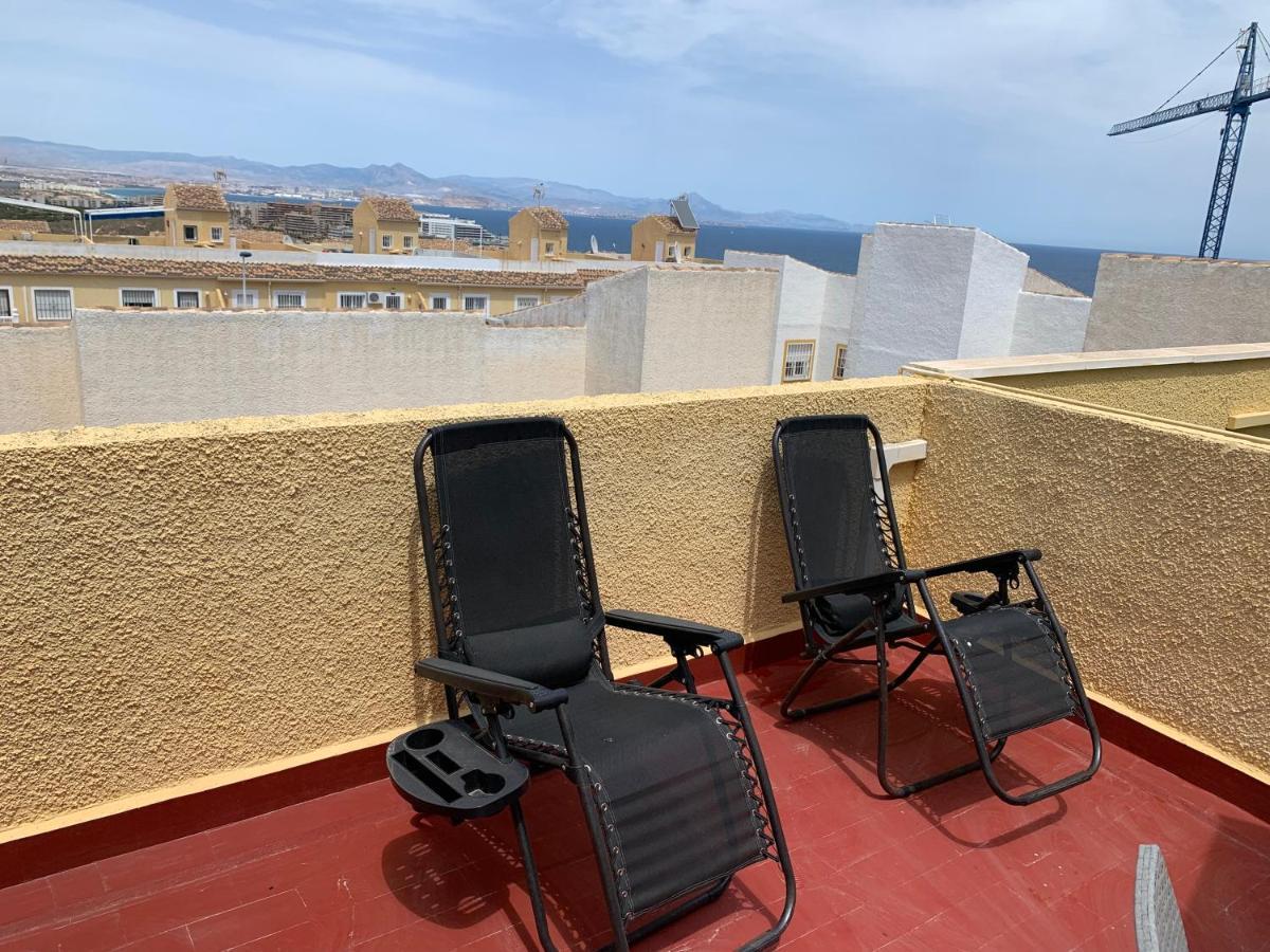 Adosado Tranquilo Con Piscina Y Vistas Al Mar Apartment Puerto Marino Ngoại thất bức ảnh